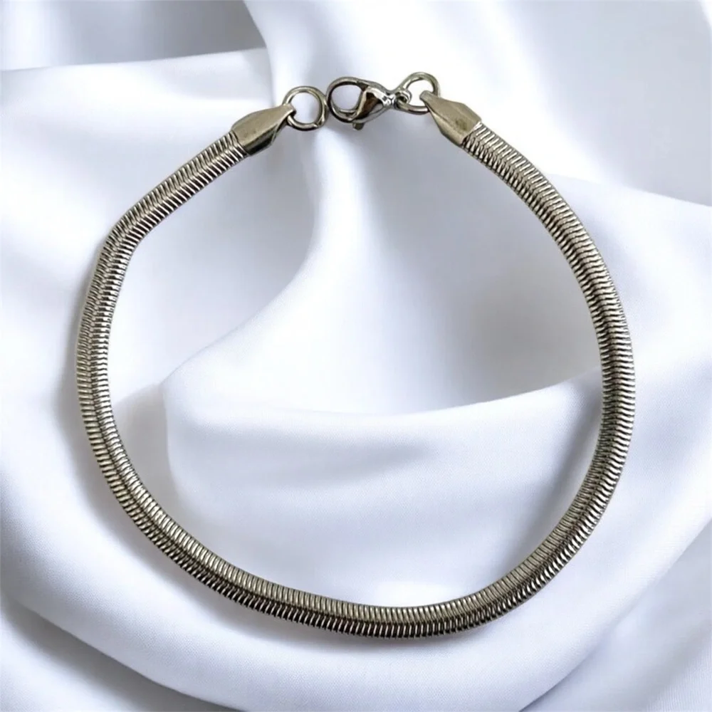 Herringbone Stainless Steel 8.3 inch long and 4mm width bracelet - Final Price!